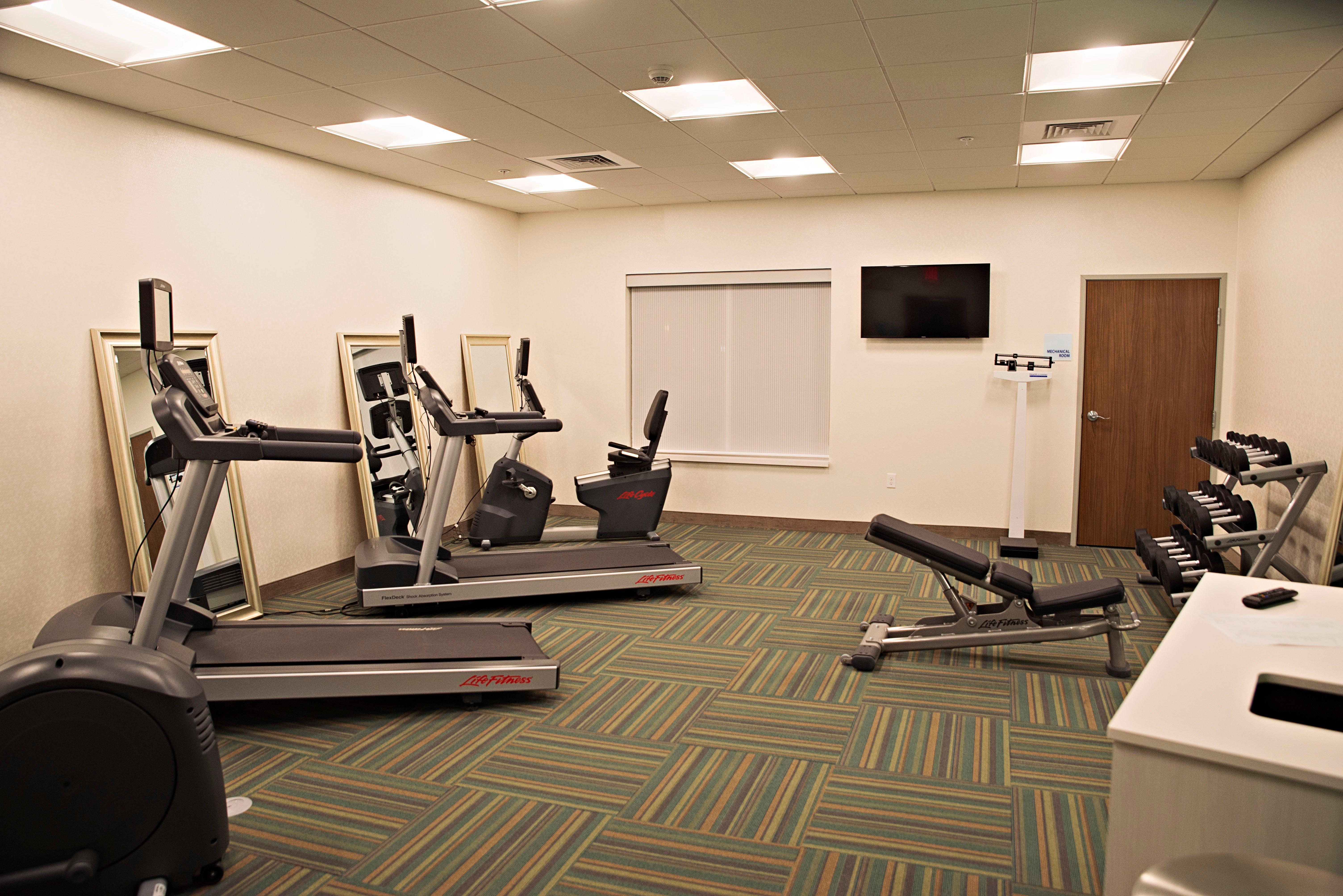 Holiday Inn Express & Suites - Rantoul By Ihg Bagian luar foto