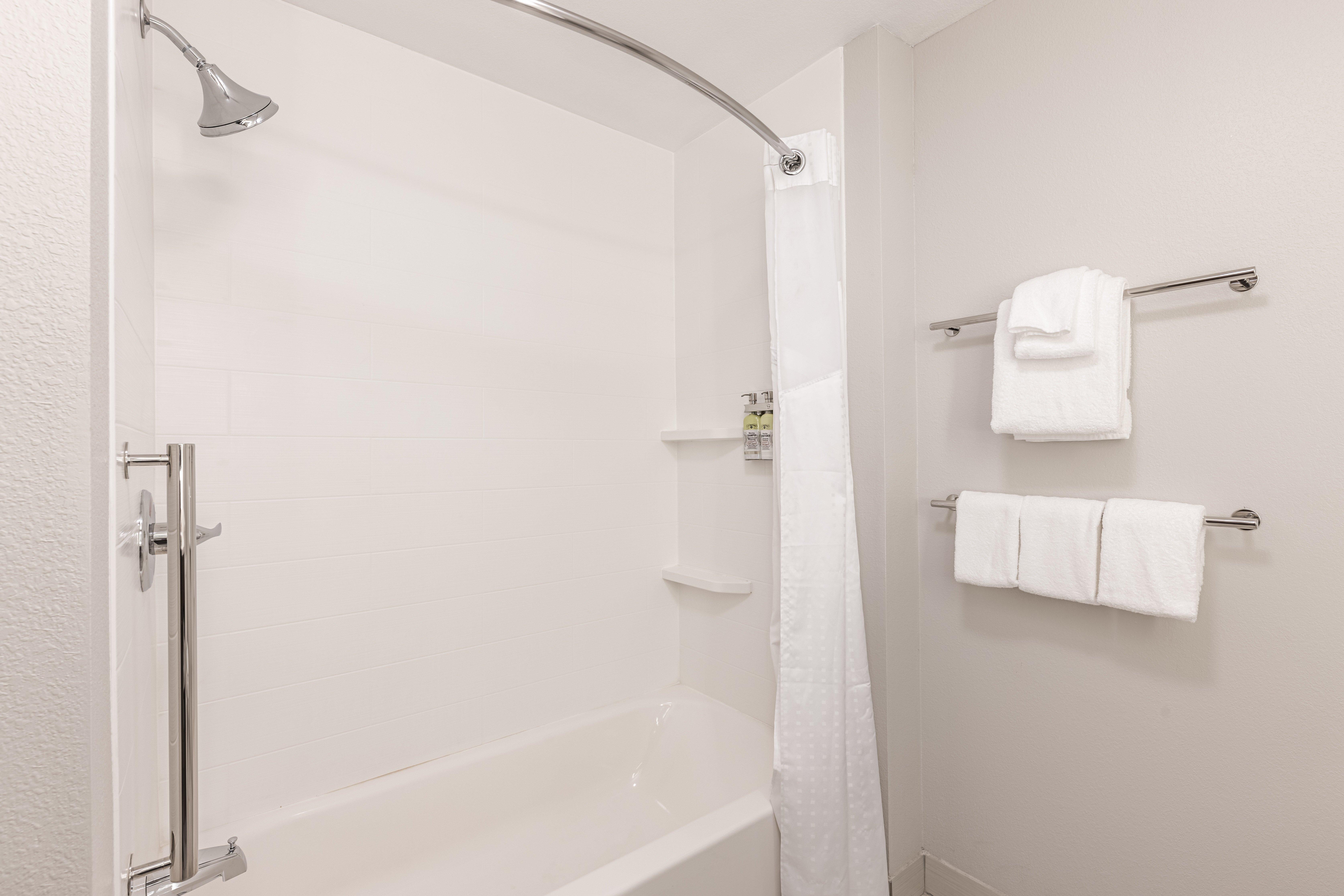Holiday Inn Express & Suites - Rantoul By Ihg Bagian luar foto