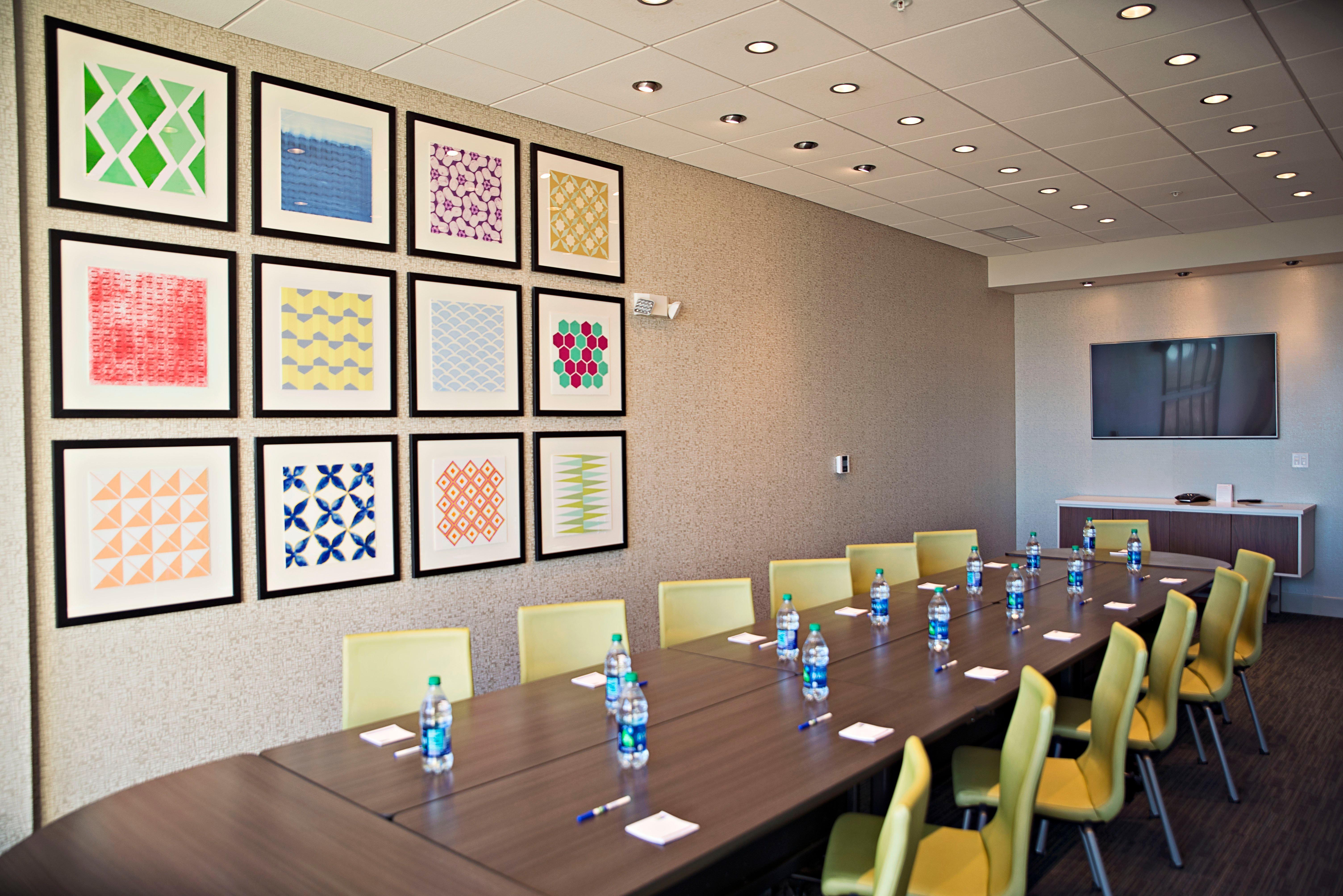 Holiday Inn Express & Suites - Rantoul By Ihg Bagian luar foto